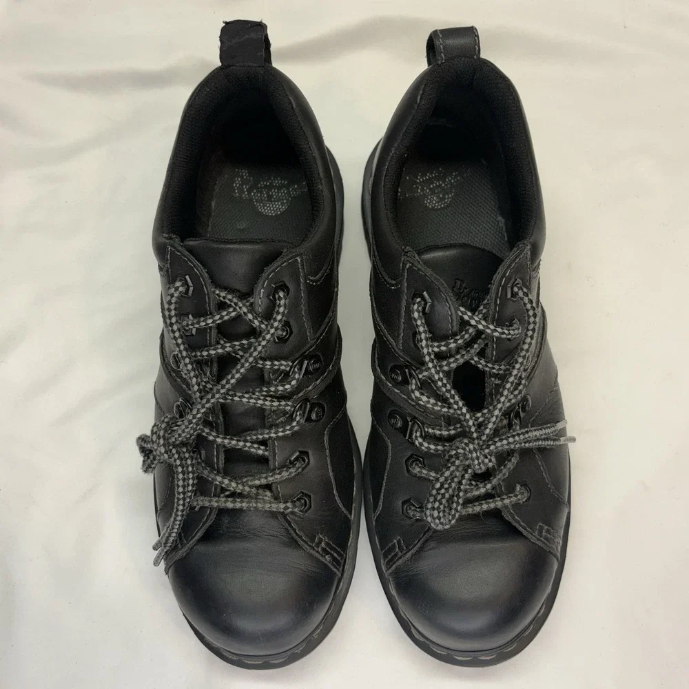 Dr. Martens excellent preowned